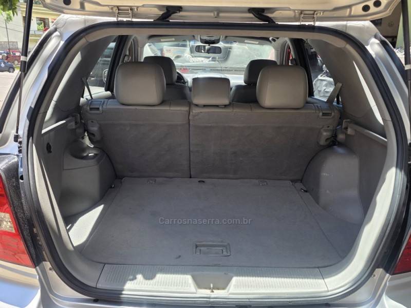 KIA MOTORS - SORENTO - 2008/2008 - Prata - R$ 116.000,00