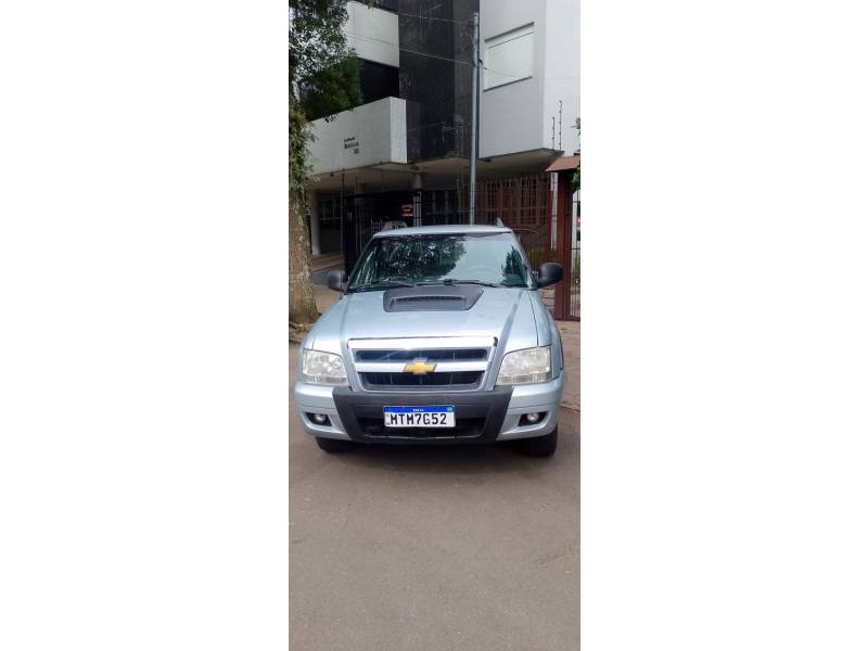 CHEVROLET - S10 - 2010/2011 - Prata - R$ 73.000,00