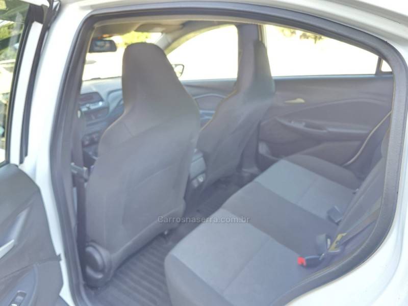 CHEVROLET - ONIX - 2023/2023 - Branca - Sob Consulta