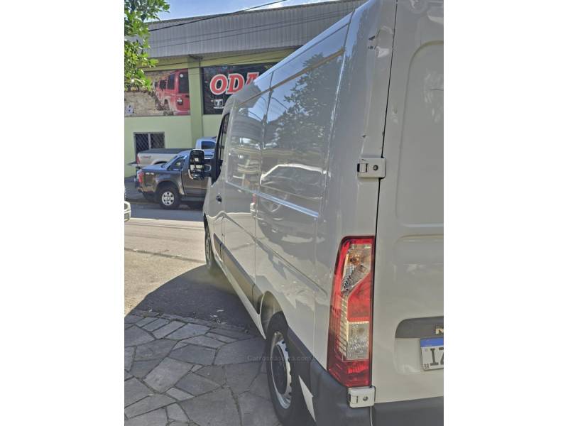 RENAULT - MASTER - 2021/2021 - Branca - R$ 165.000,00