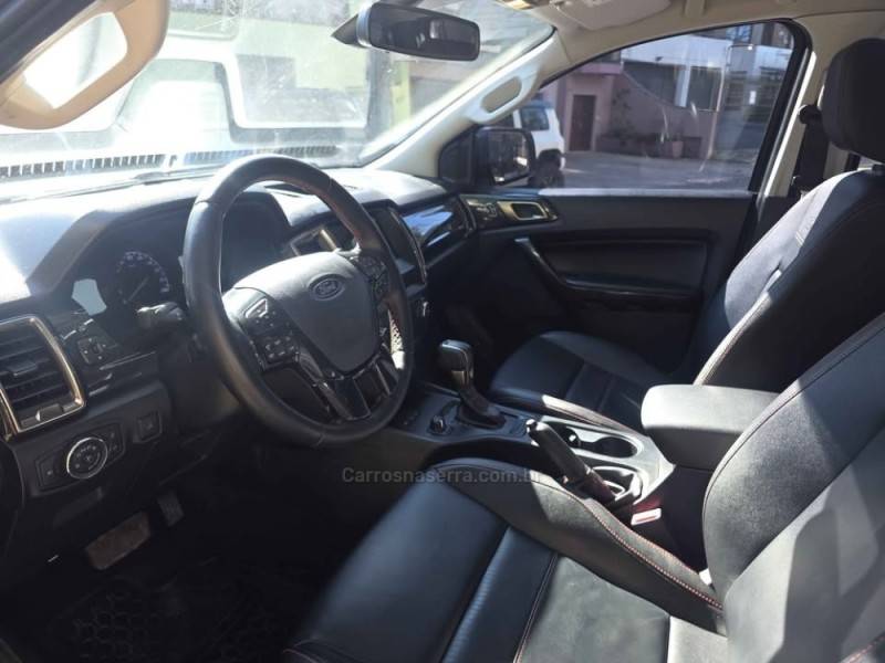 FORD - RANGER - 2023/2023 - Cinza - R$ 192.000,00