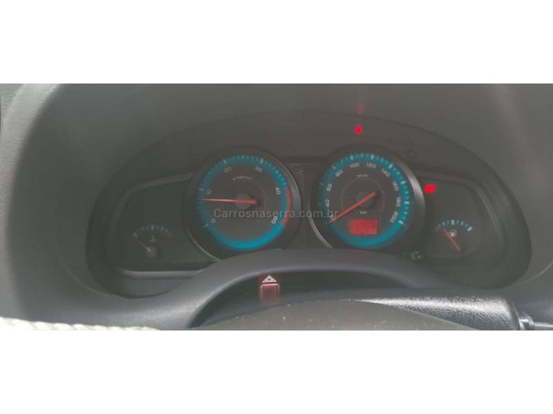 CHEVROLET - S10 - 2010/2011 - Prata - R$ 73.000,00