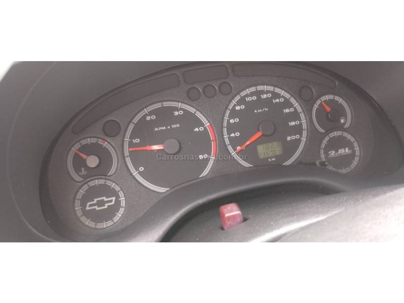 CHEVROLET - S10 - 2007/2007 - Branca - R$ 60.000,00