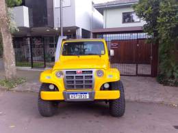 TROLLER - T4 - 2010/2010 - Amarela - R$ 108.000,00