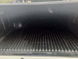 TOYOTA - HILUX - 2022/2022 - Branca - R$ 246.000,00