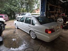 VOLKSWAGEN - SANTANA - 2000/2000 - Prata - R$ 50.000,00